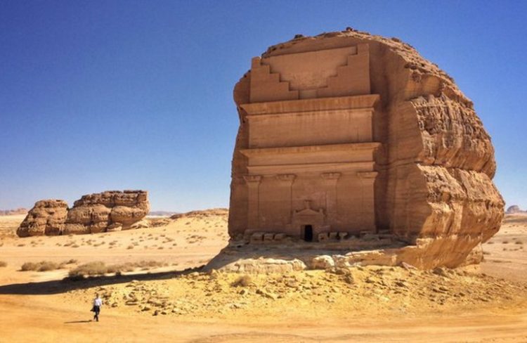 30 интересных фотофактов с увлекательными историями