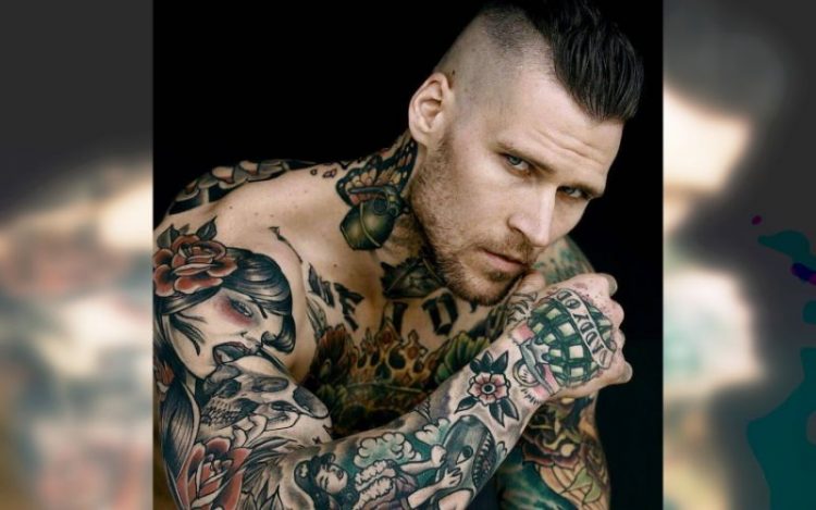 Красивые мужчины с красивыми татуировками