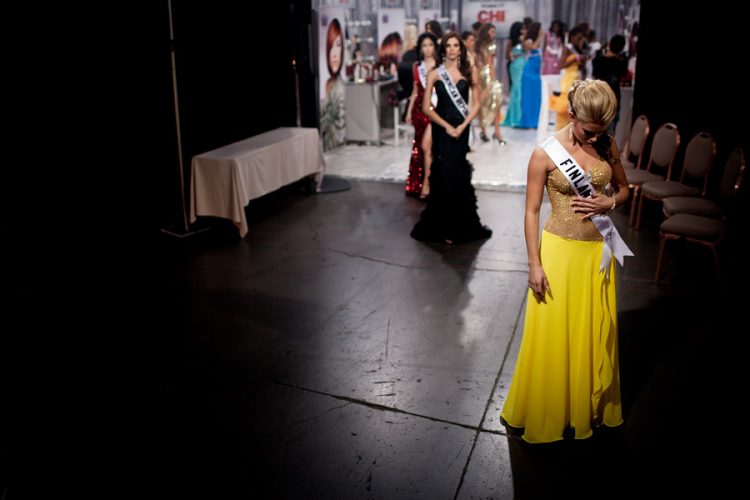 The Price of the Crown: Behind the Scenes of Beauty Contest