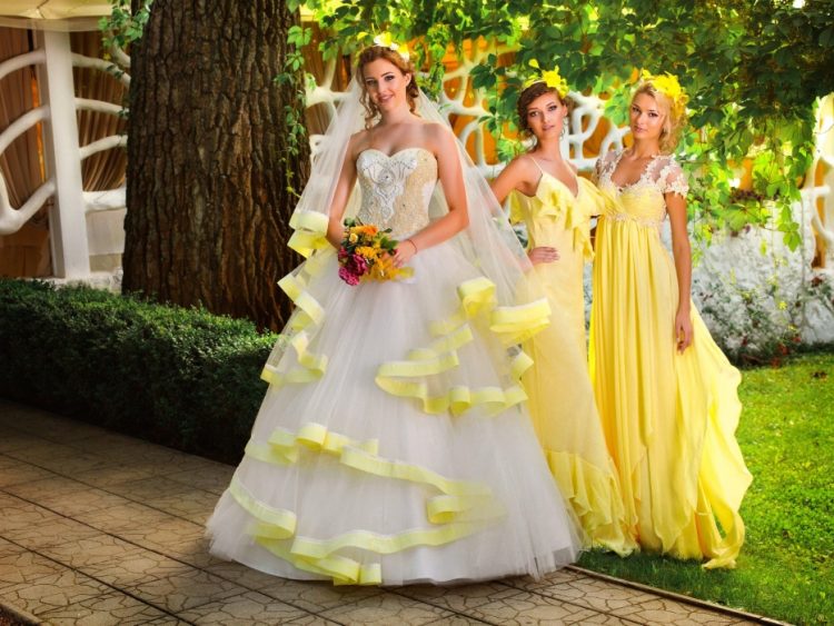 The Most Unusual Dresses of Brides