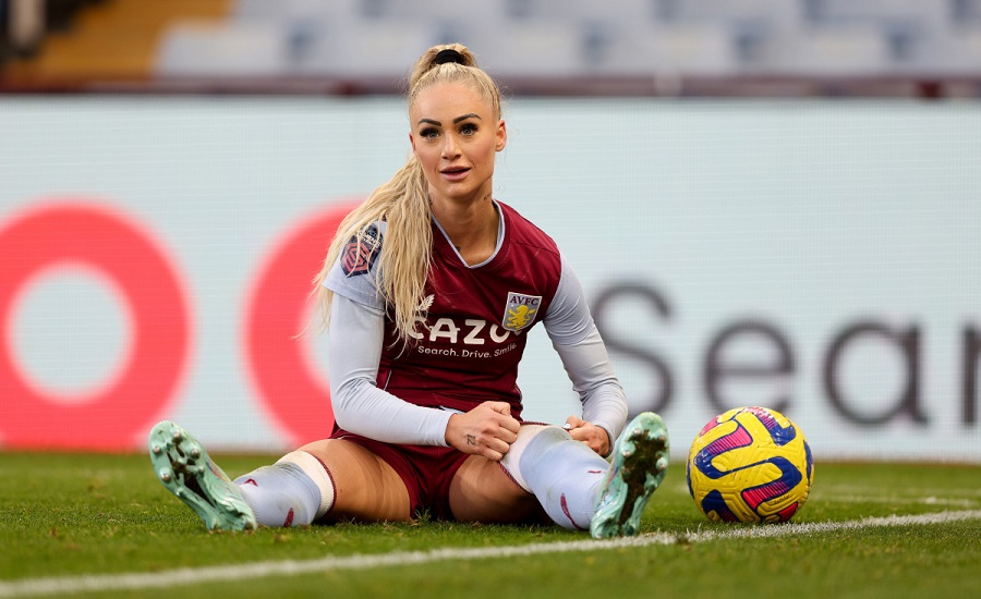 Soccer Queens: Power and Grace on the Field